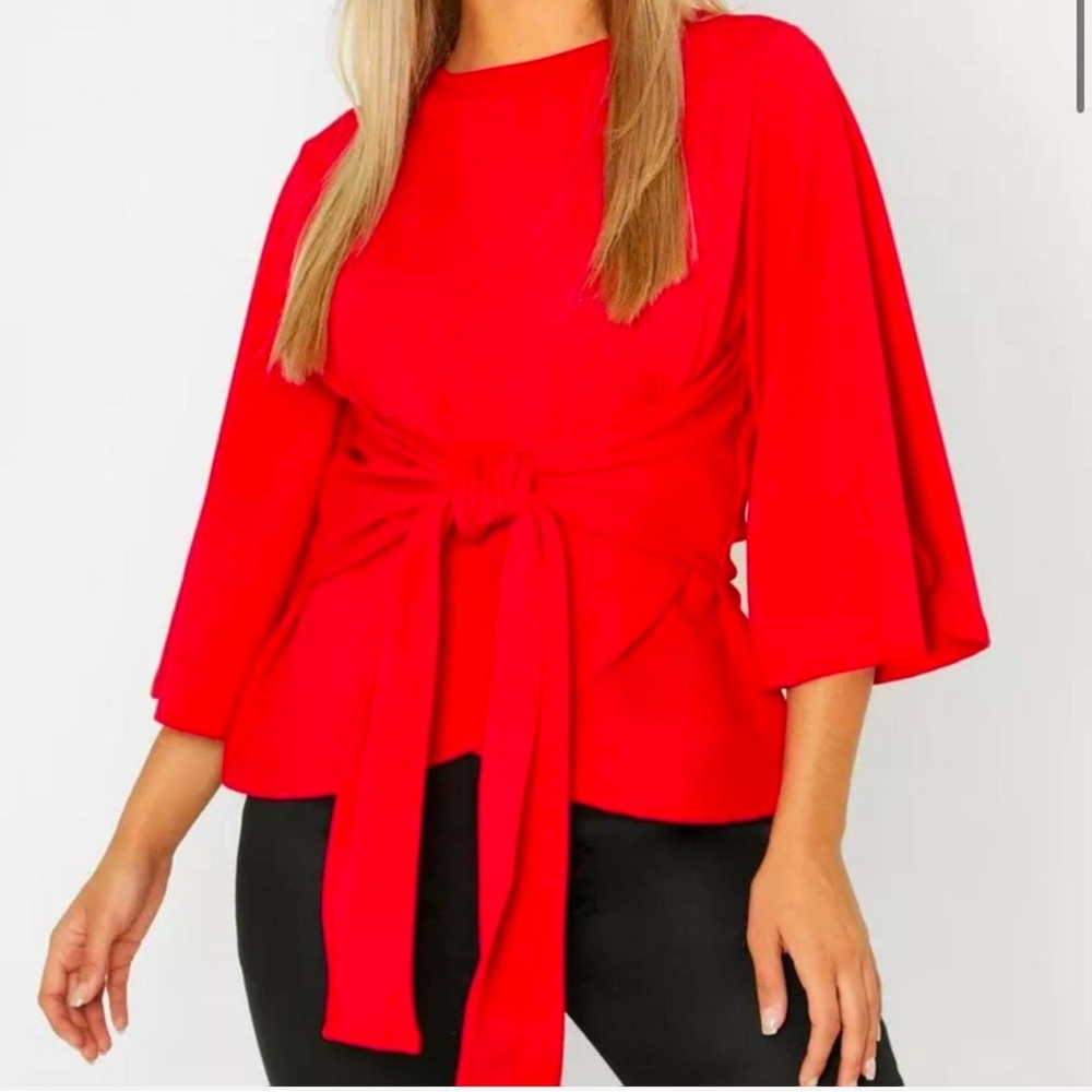 BOOHOO Plus Kimono Sleeve Tie Waist Top SIZE 14 in color Red